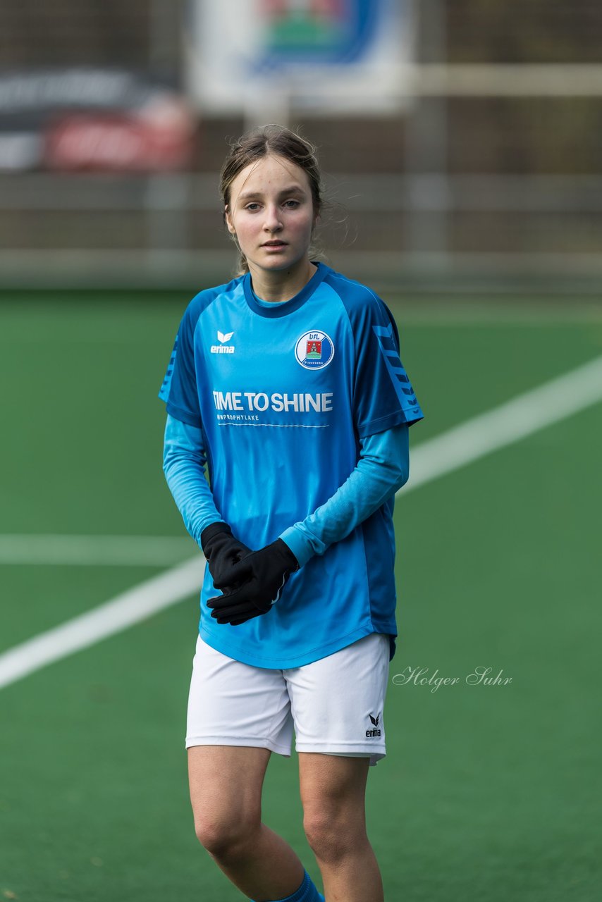 Bild 244 - wBJ VfL Pinneberg - Eimsbuettler TV2 : Ergebnis: 3:5